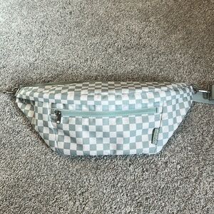 Canvelle Mint Checkered Oversized Fanny